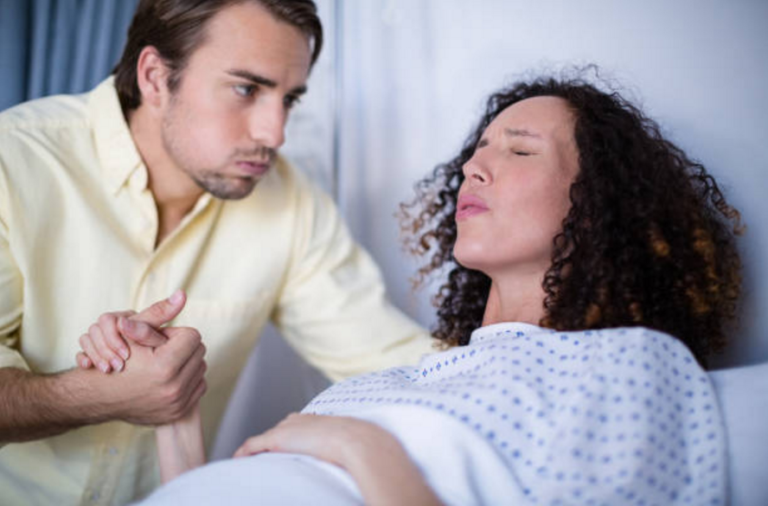 accouchement douleurs contractions déchirure papa hypnose forceps ventouse spatules
