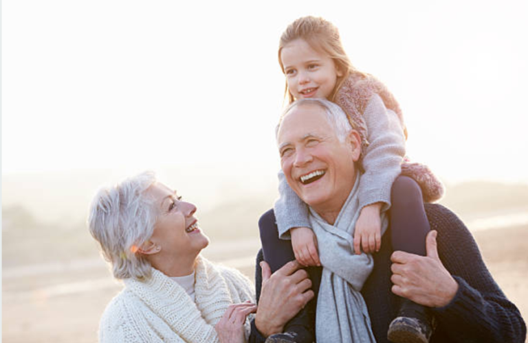 grands-parents petits-enfant petite-fille