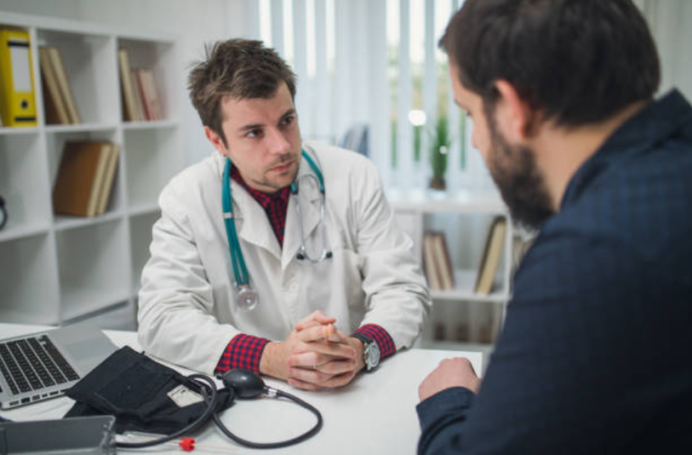 homme rendez-vous médical médecin don de sperme