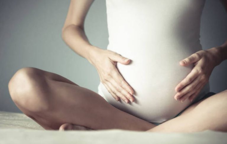 grossesse enceinte exercices relaxation yoga méditation