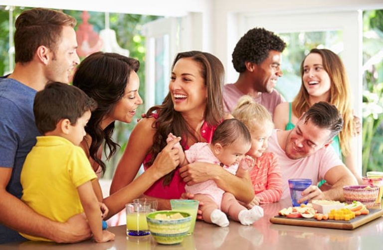 amis parents enfants famille nombreuse