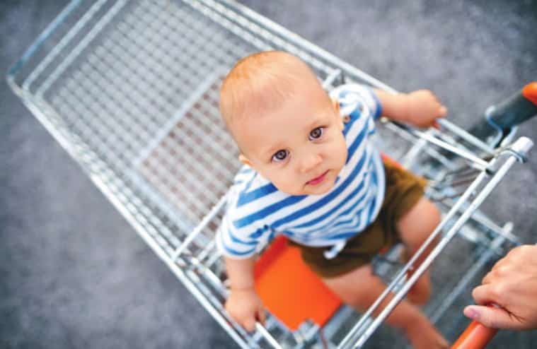 bébé enfant shopping courses caddie