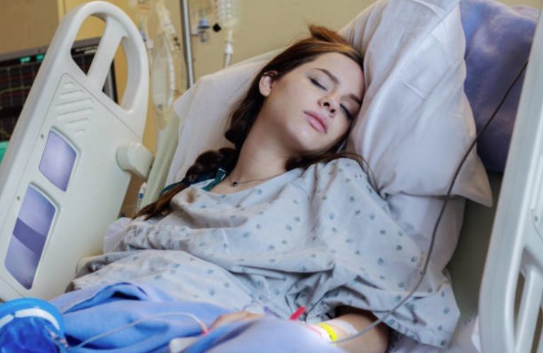 accouchement stagnation dilatation col travail hôpital maternité contractions naissance