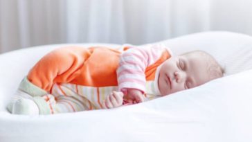 bébé dormir nourrisson coussin coufin transat