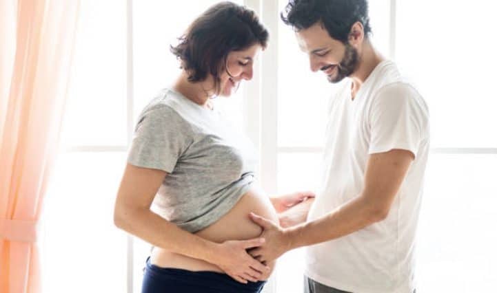 grossesse couple enceinte père mère papa maman convaincre prénom odeurs