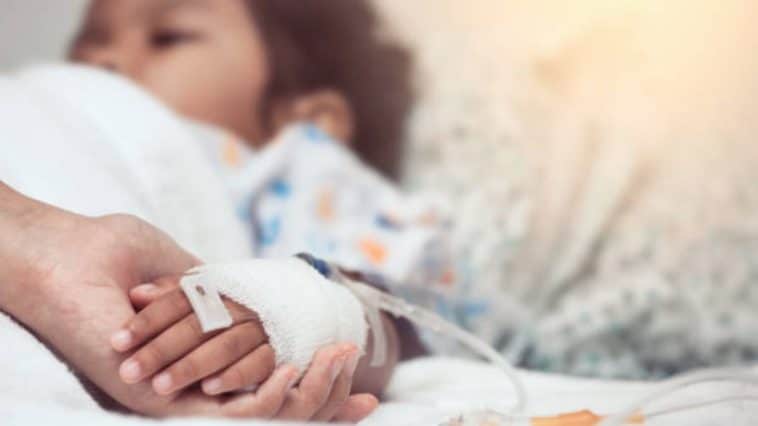 enfant hopital hospitalisation malade maladie souffrir