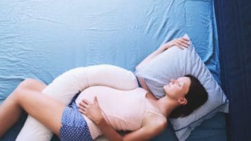 insomnie grossesse sommeil enceinte dormir femme