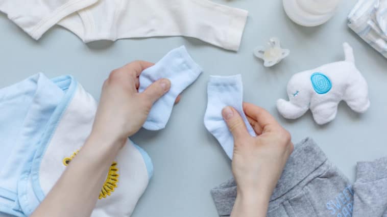 vêtements bébé matières textiles chaussettes bodies