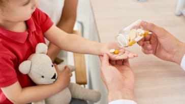 enfants vitamines D surdosage médicaments médecin traitement