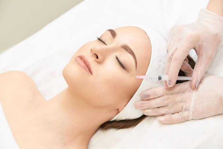 chirurgie esthétique femme médecine rides
