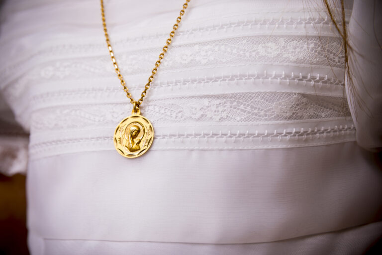 médaille baptême ou communion