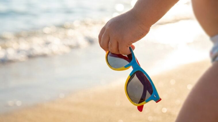 J'ai acheté des lunettes de soleil à mon fils sur un stand de bord de plage : au cabinet, on m'a expliqué ce que ces verre...