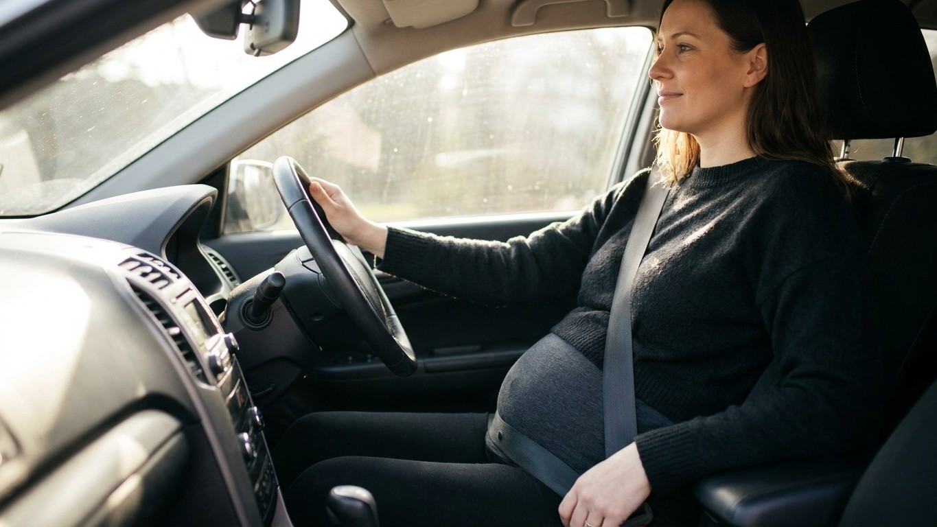 « Je passais la ceinture au-dessus du ventre pour ne pas écraser le bébé » : ce qu’un choc à 50 km/h fait vraiment au placenta