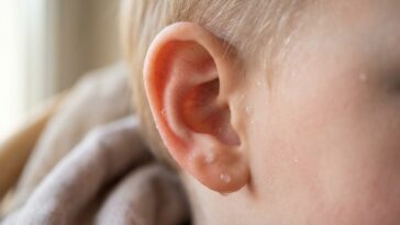 « Mon fils passait ses journées dans la piscine » : personne ne m'avait dit ce que l'eau stagnante faisait dans son condui...
